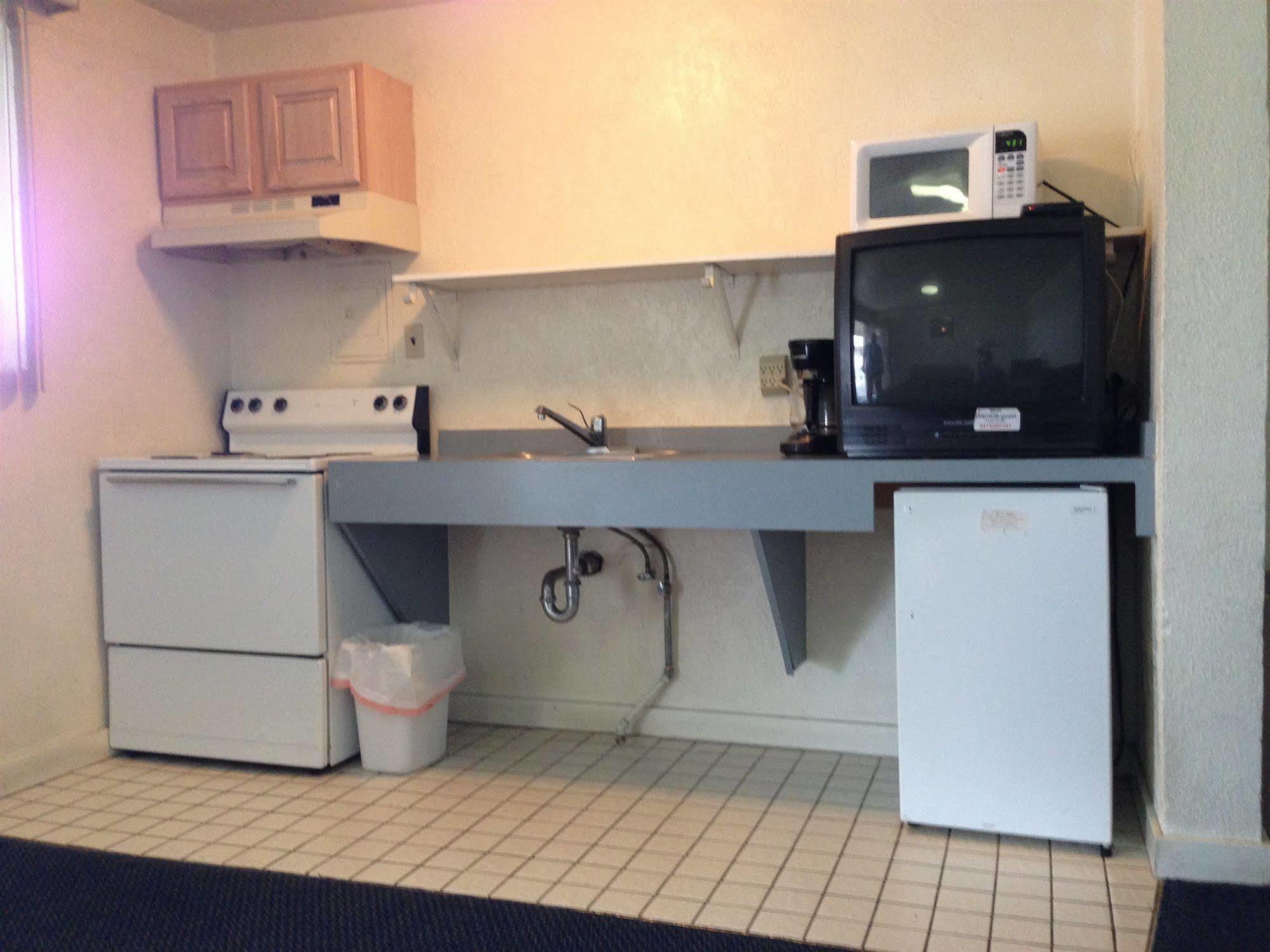Hub Motel Redmond Bagian luar foto